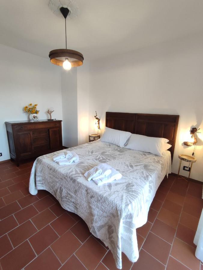 Ca Di Me Villa La Morra Bagian luar foto