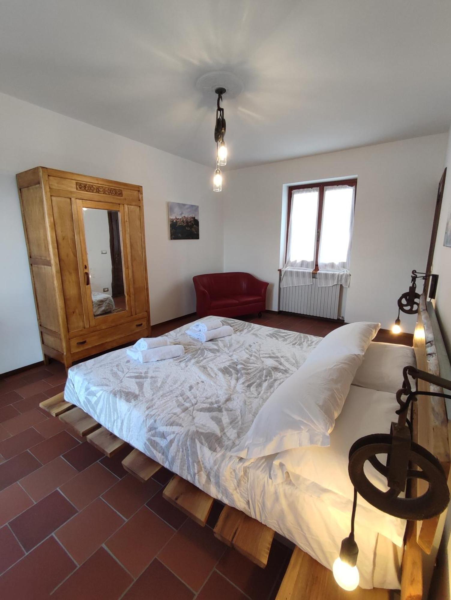 Ca Di Me Villa La Morra Ruang foto